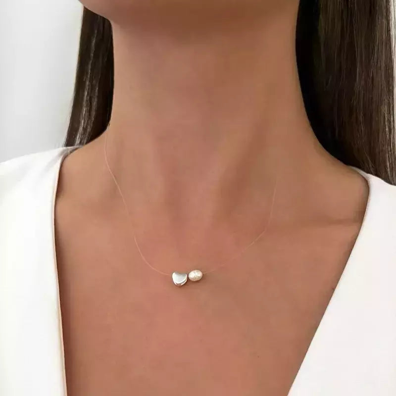 Colar Feminino Fio de Nylon com Pérola Natural Minimalista – Serenité