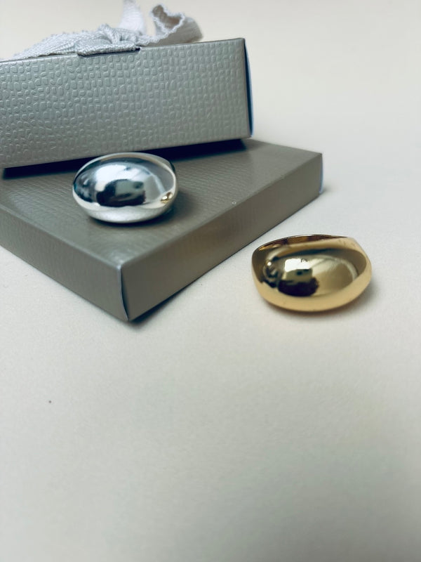 Anel Feminino Capsule Banhado a Prata em Metal Hipoalergênico – Serenité
