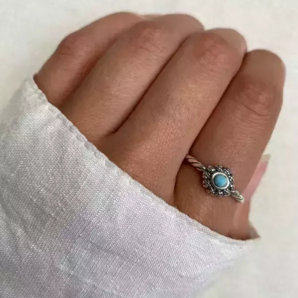 Anel Feminino Indiano com Pedra Turquesa em Prata 925 Envelhecida – Serenité