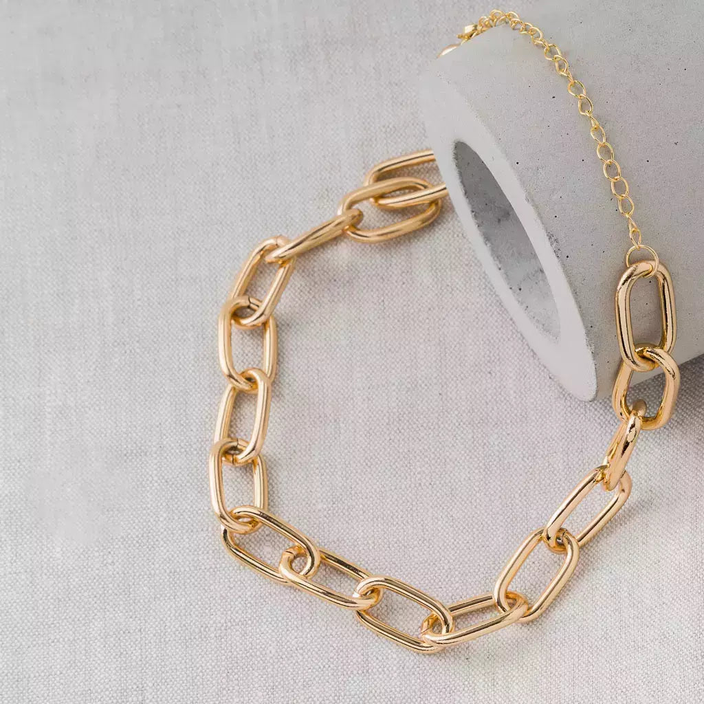 Colar Gargantilha Feminina Corrente Elos Grandes Banhada a Ouro – Serenité
