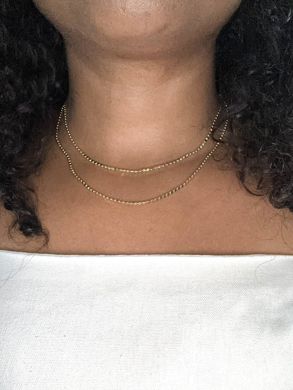 Choker Feminino Corrente Dupla com Medalhinha em Banho de Ouro – Serenité