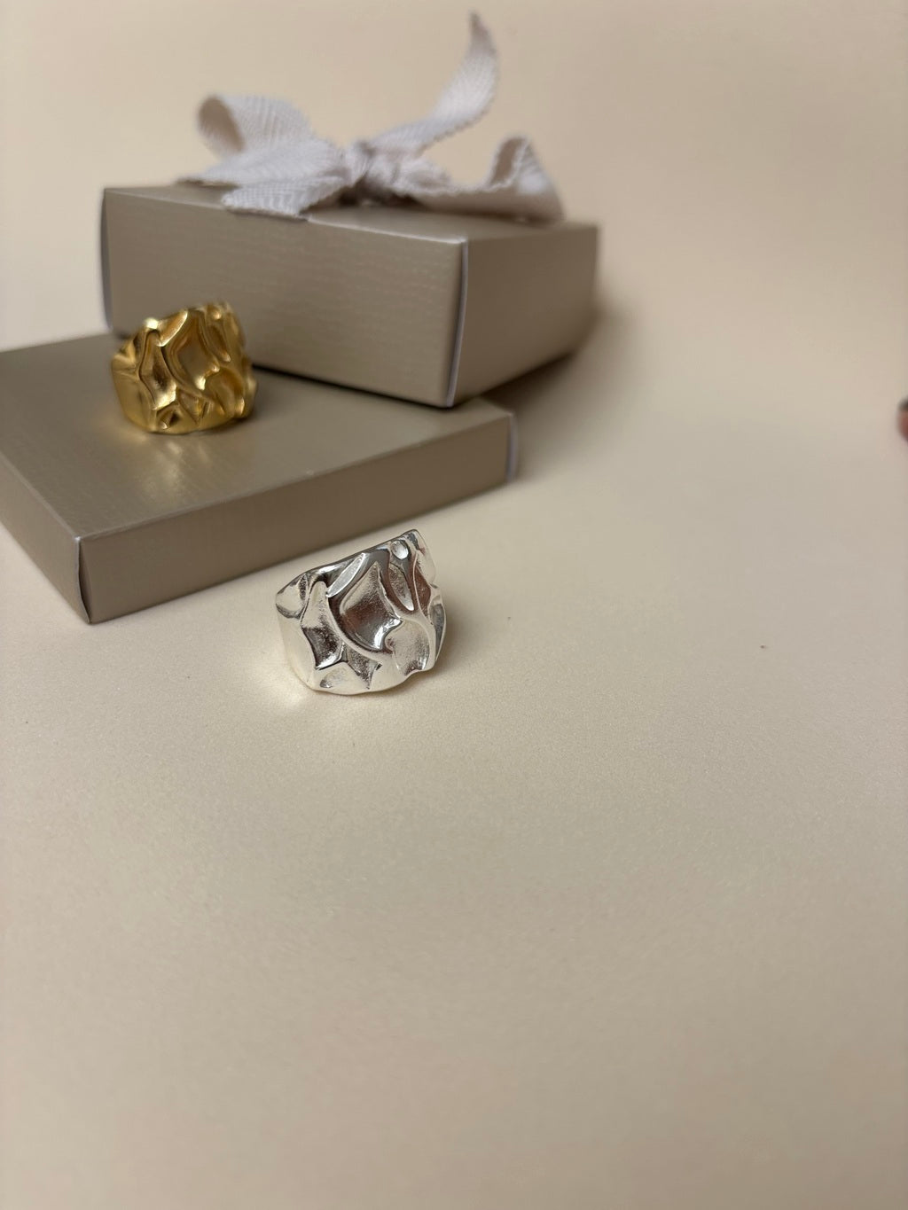 Anel Feminino Elemental Ajustável Banhado a Ouro 18K – Serenité
