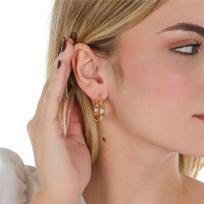 Brinco Argola Feminina 3 cm Tubo 7 mm Banhado a Ouro – Serenité