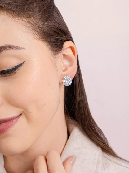Brinco Feminino em Prata 925 Sextavado Texturizado Minimalista – Serenité