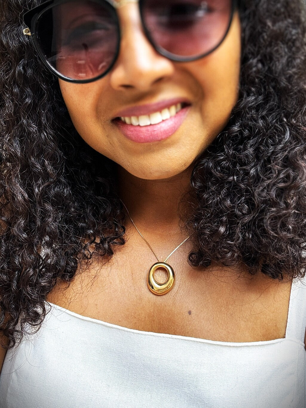 Colar Feminino Círculo Orgânico Banho de Ouro 18K Hipoalergênico – Serenité