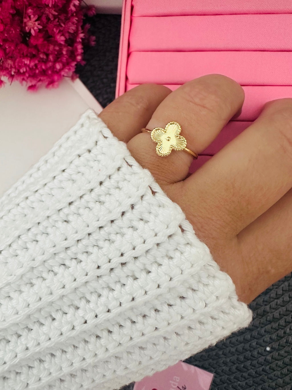 Anel Feminino Trevo da Sorte Ajustável em Banho de Ouro – Serenité