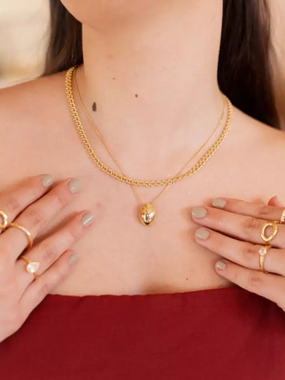 Conjunto Feminino de Colar e Brincos Ovais Banhados a Ouro 18K – Serenité