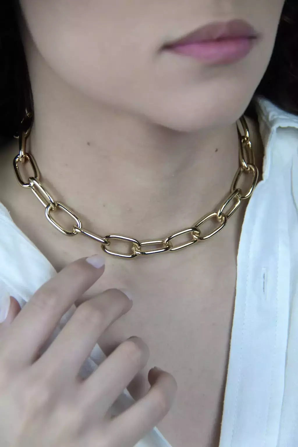 Colar Gargantilha Feminina Corrente Elos Grandes Banhada a Ouro – Serenité
