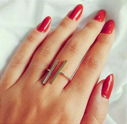 Anel Feminino Codebar Ajustável Banhado a Ouro 18K – Serenité